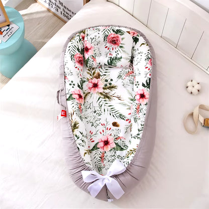 Baby Nest for Co Sleeping Newborn Baby Lounger Cotton Breathable Adjustable Baby Crib in Bed Portable