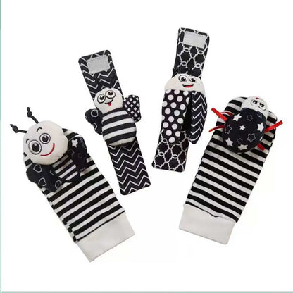4Pcs Baby Rattle Toys Cute Stuffed Animals Wrist Rattle Foot Finder Socks 0~24 Months for Infant Boy Girl Newborn Gift